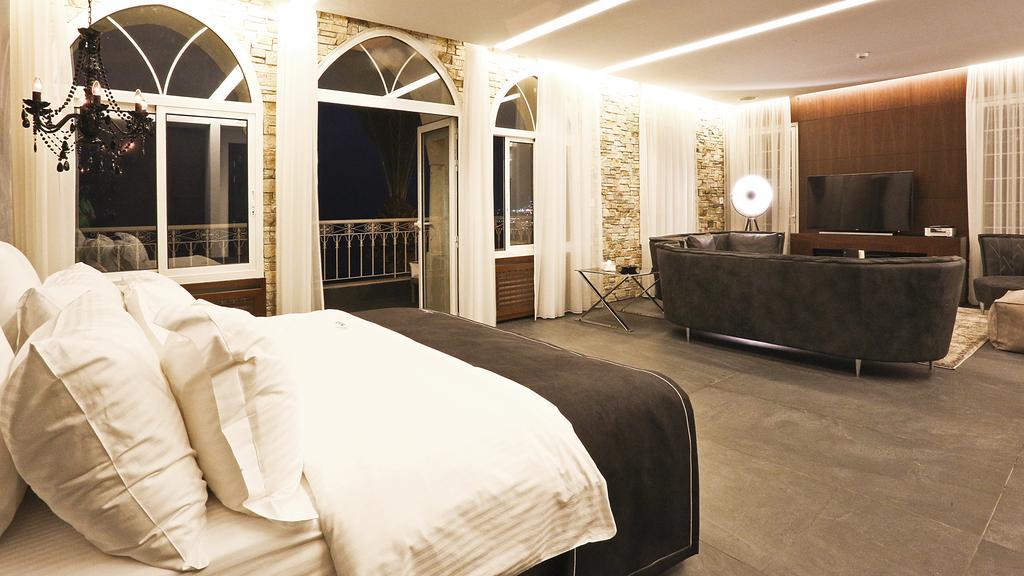 Luxor Hotel Джунія Екстер'єр фото
